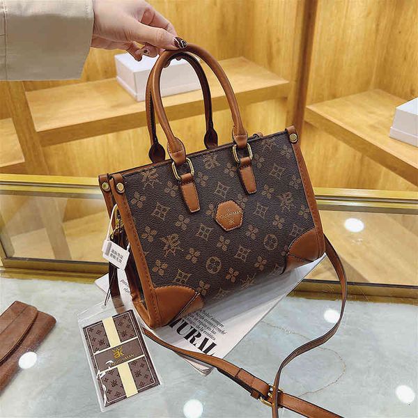 

handbags bags large capacity new women's portable messenger fan laohua fabric, Black;red