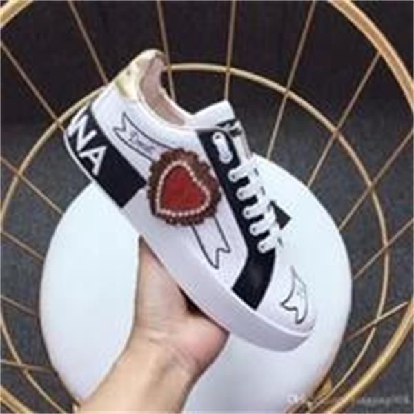 

2022 new sports shoes boots op70 comfortable outdoor sports men leisure walking high-end temperament board shoes, Black