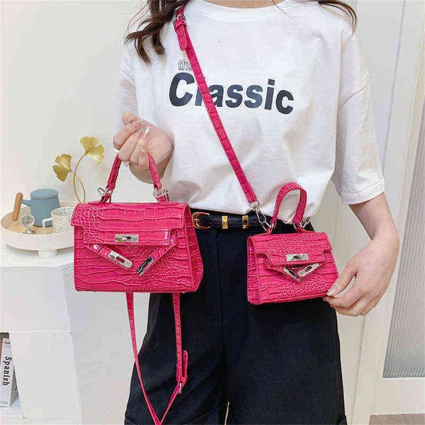 

2022 women's atmospheric personality ladies bags bag hand women's women hands classic bag diagonal- female