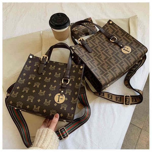 

printing shopping texture single shoulder diagonal bag large capacity portable tote bag 75% purses stores sale