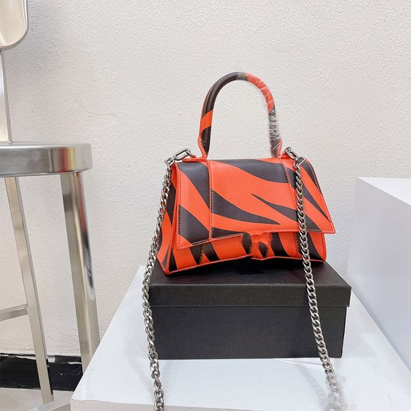 

women's 2022 handbags wallets designer bags balenciagaesin hourglass tiger mini chain bag one shoulder fashion crossbody bags