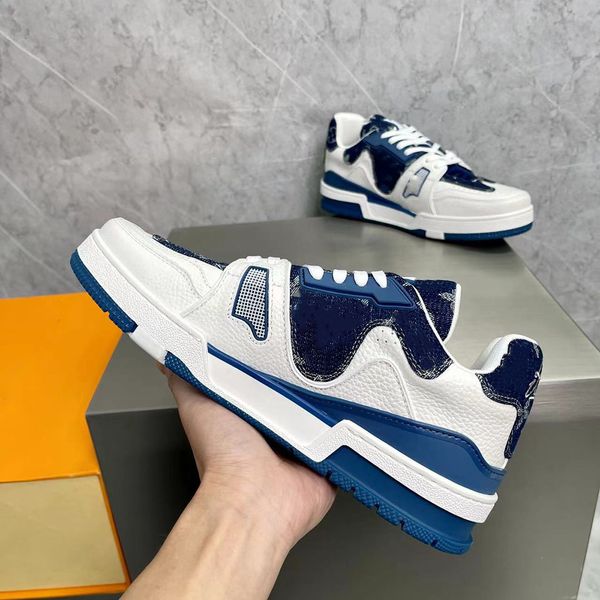 

Men's fashion casual shoes breathable retro classic style sneakers Outdoor luxury sport Joker low-top sneaker color matching flat, Red