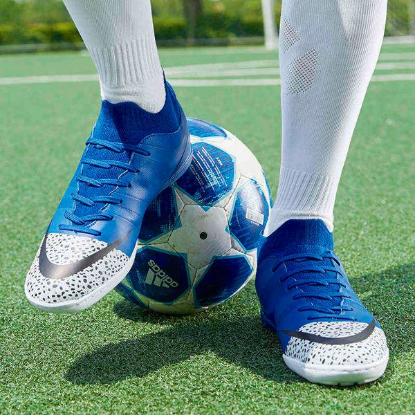 

soccer shoes new professional blue football futsal men society cleats mens boots flat turf training man 220331