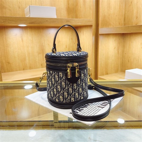 

factory online sales simple cylindrical portable women's bag fashion bucket fashion embroidered letter single shoulder messenger bag