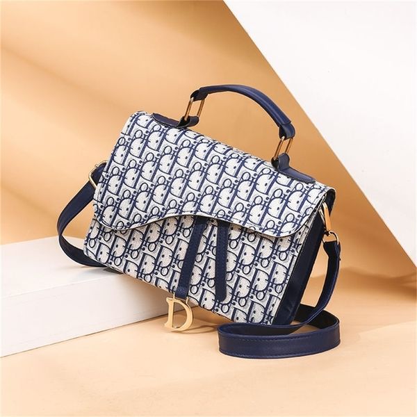 

red women's new small messenger saddle fashion versatile clearance outlet sale