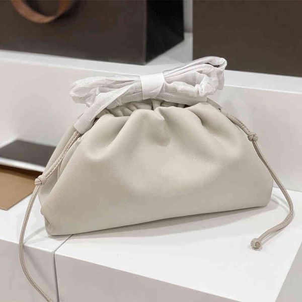 

handbags venetas bvs bottegas fold the cloud same leather high-end small women's messenger bag one shoulder dumplings aqid