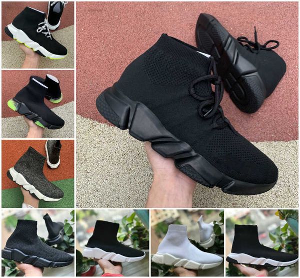 

designer fly knit sock shoes speed trainer men women sneakers triple black red white beige pink clearsole runners runner mens fashion casual