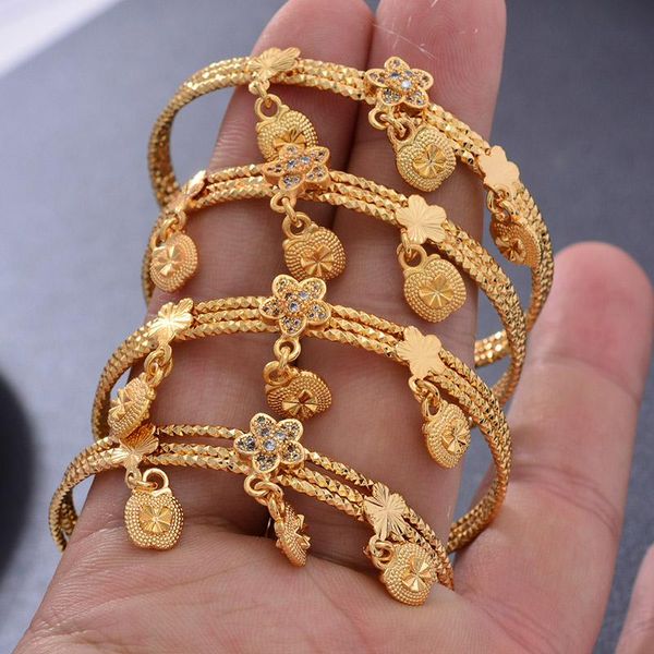 Bangle 4pcs/Lot Gold Color для девочек/ребенок/дети очарование Gypsophila Браслет колокольчи