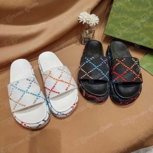 

2022 designer slippers fashion thick bottom sandals rubber letter embroidery slides lady platform wedges sandal beach high heel embroidered, Black