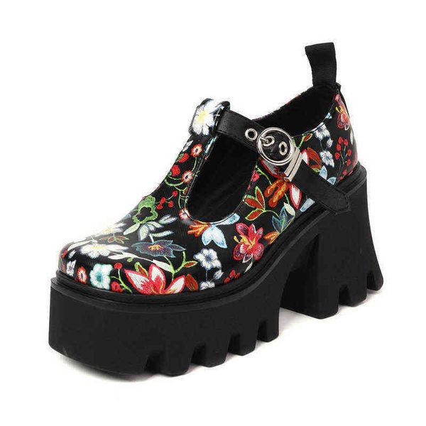 

sandals 2022 new summer thick bottom retro small leather shoes women fashion flowers square print mary jane high heels 220623, Black