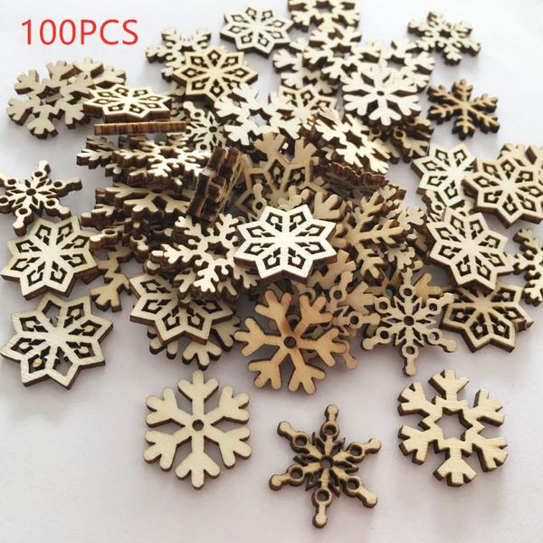 Decorazioni natalizie 100 pezzi Ritagli di fiocchi di neve in legno Abbellimenti artigianali Accessori decorativi fai da te Ornamento manuale per l'arte NavidadChristm