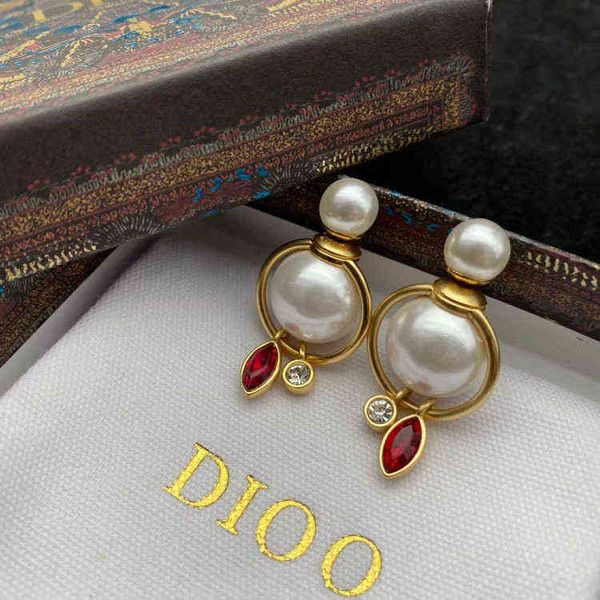 

jewel pearl red diamond earrings antique bronze antique punk temperament female advanced sense earrings, Golden