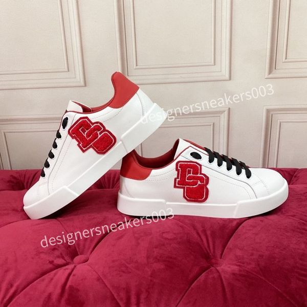 

2022 sports shoes men and women fashion classic calfskin suede print green two-tone laces rubber soles comfortable breathable couple sneaker, Black