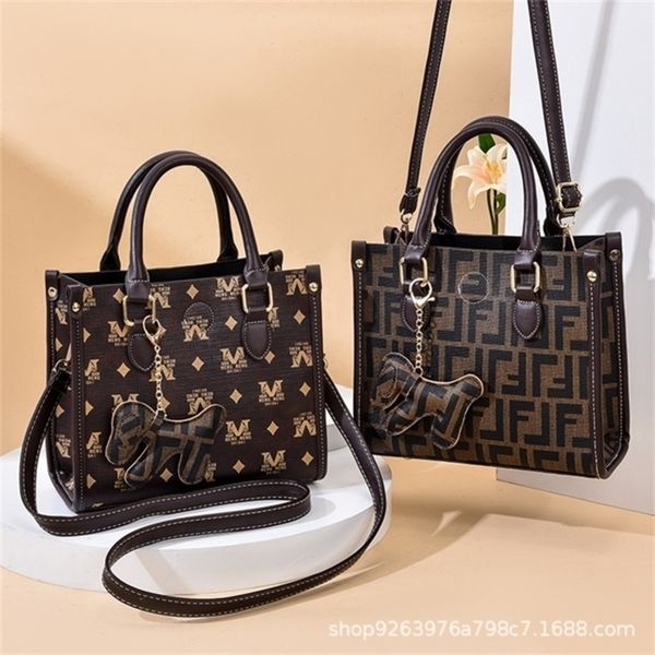 

design luxury fashion bags quality large capacity versatile messenger portable one