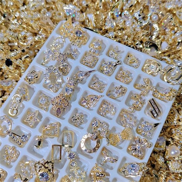 100PCS Luxus Nagel Charms Groß Zufällige Nagel Zirkon s Deocration Glänzende Legierung Schmuck Für Gold Nail art Zubehör 220527