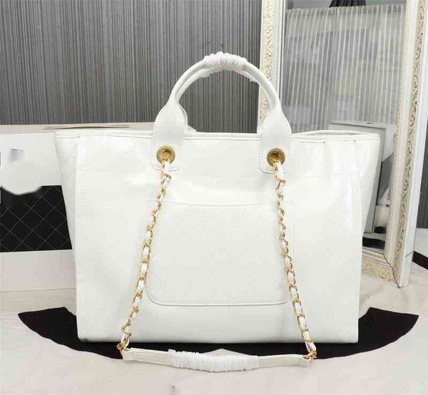 

luxury brand design 8228 letter shoulder chain cc bag woman's camellia badge jumbo maxi gst shopping bags lambskin leather vintage plai