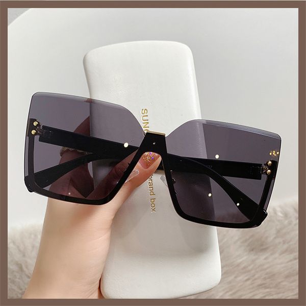 

2022 new half frame metal sunglasses fashion women eyewear uv protection glasses, White;black