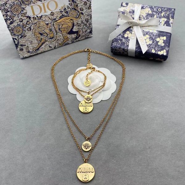 

2022 luxury jewelry new bee round brand bracelet female family versatile double layer necklacenew jewellery, Black