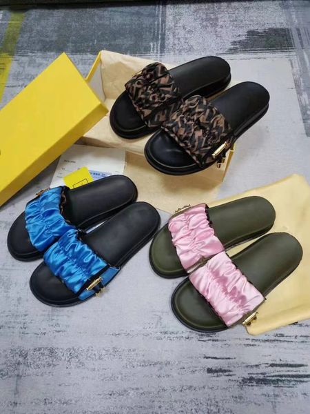 

2022 luxury sandals womens slippers mens slippers leather sandals womens button casual shoes 35-42 with boxes and dust bags, Black