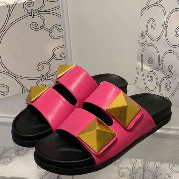 

slippers summer large willow nail versatile flat slippers wearing lazy vacation tourism beach shoes, Black