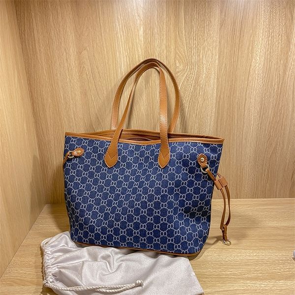 

factory discount 66% off large capacity canvas printed child mother tote women's large shopping 2022 new fashion single shoulder bag