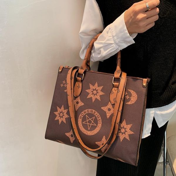

retro one shoulder bag large capacity tote autumn casual fashion messenger bag