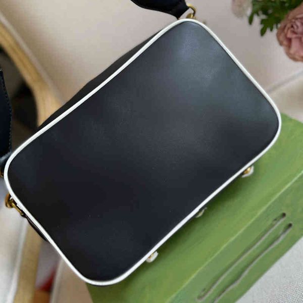 

shoulder bags totes women co-branded bowling bags designer messenger handbags bag leather crossbody bag flap purses 220709