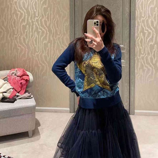 

women's knits tees d family's round neck star embroidered animal knitted tibetan blue five pointed pattern cashmere sweater, White