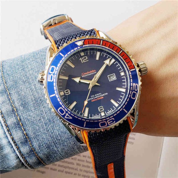 

black o m e g a watches wrist luxury designer casual men's european, Slivery;golden