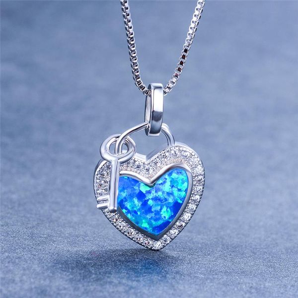 Collane con ciondolo Pendenti con opale di fuoco blu femminile di lusso Collana con chiave a cuore color argento Collana da sposa vintage per donna