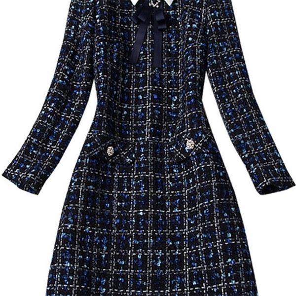 Modedesigner Marineblau Plaid Fliege Tweed Kleid Herbst Winter Frauen Langarm Diamanten Knopf Vintage Woolen Kurzes Kleid 220316