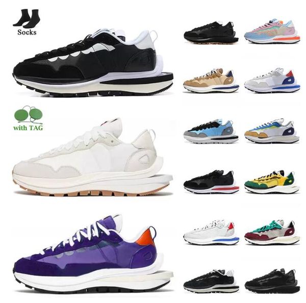 

wholesale 2022 fashion mens running shoes vaporwaffle black white sail gum dark iris game royal sneakers navy blue undercover waffle pegasus
