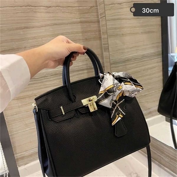 

herme designer birkins bags herme meenger bag houlder herme 2022 head leather women bag platinum handbaghave logo xu0f