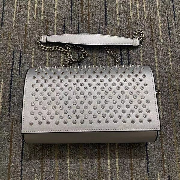 

rivet luxurys bags personalityhead embossed holding envelope women men shoulder bag fashion handbag genuine leather designer totes for girls