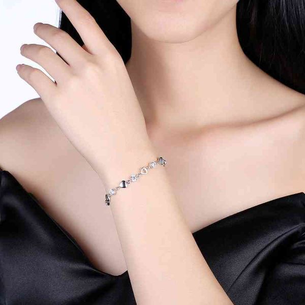 

delicate cz diamond 925 sterling sier heart shape bracelets for women, Golden;silver