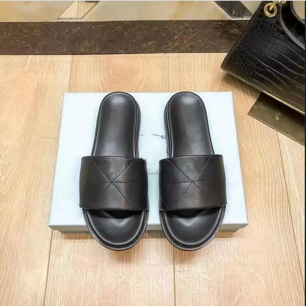 

fashion woman flat bottom slippers designer pu leather solid color water-proof sandals outdoor leisure flip-flops summer five colors beach s, Black