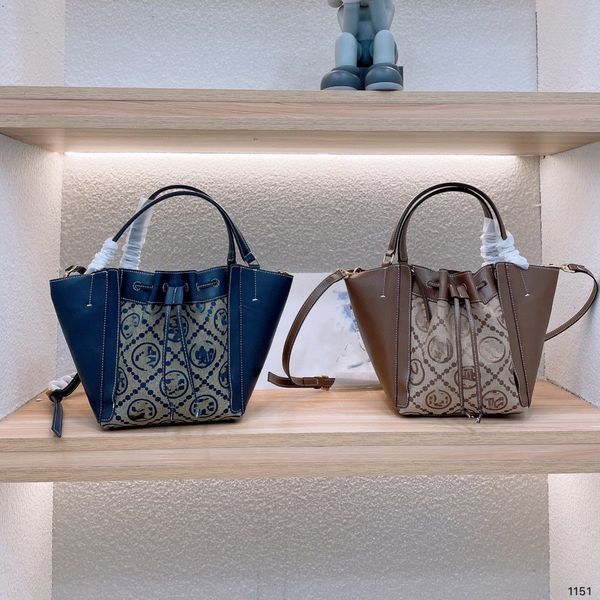 

2022 new luxury handbag women's shopping bag fashion slant shoulder bag