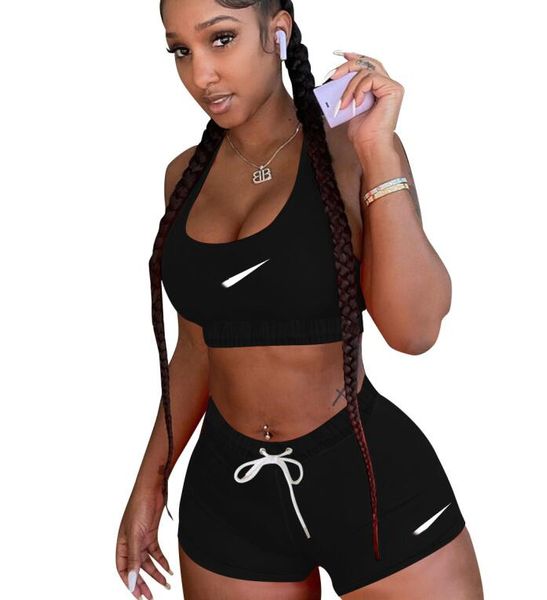 Летние наряды беггер подходит для женщин в спортивных костюмах сплошной одежды с коротким рукавом шорты с капюшоном с капюшоном с двумя частями повседневные черные спортивные костюмы DHL 656