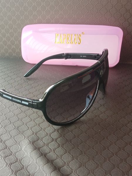 Schwarze faltbare Sonnenbrille für Herren, Modemarkenbrille, UV400, Damen-Freizeit-Visierbrille, Großhandel