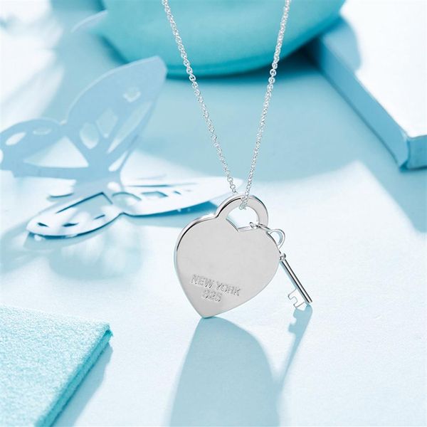 

luxury brand pendant necklace classic heart with key necklace fashion tiff jewelry valentine day gift for girlfriend accessories215z, Silver