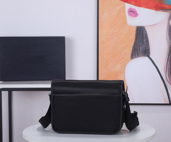 

2022 new messenger bag 2vd793a saffiano, Blue;pink