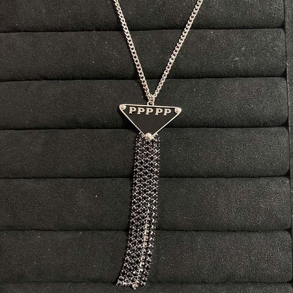 

2022 designer necklace fashion classic necklaces mens womens tassels inverted triangle pendant party wedding jewelry, Silver