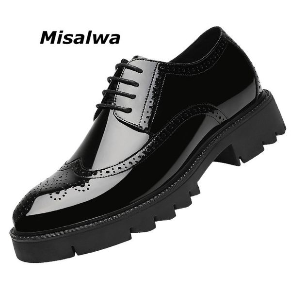 Piattaforma Misalwa High Heel 4/7/9 cm Altezza Aumentare uomini casual Brogue Patent in pelle di cutanea Oxford Scarpe Alevatore Formale 220318