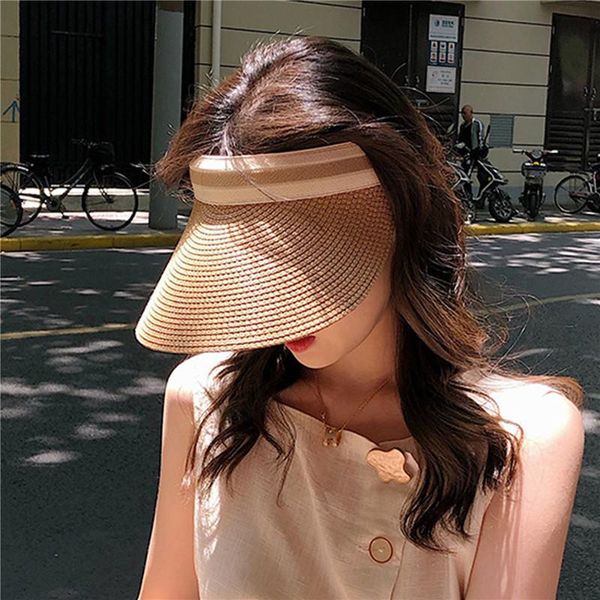 Chapéus de aba larga chapéu grande e vazio Top feminino Verão coreana Versão SUN Palha selvagem Protetor solar selvagem à beira -mar Raffiawide