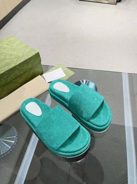

2022 slipper sandal famous designers slides with box slide womans hoeswo mens shoes slippe new style classic comfortable slipper bom dia fla, Black