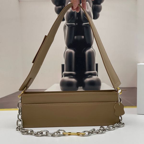 

2022 new shoulder bag designer super ladies' luxury underarm bag retro handbag fashion and exquisite chain matching large-capacity vers