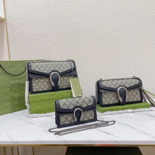 

designer designed luxury shoulder bag, diagonal bag.