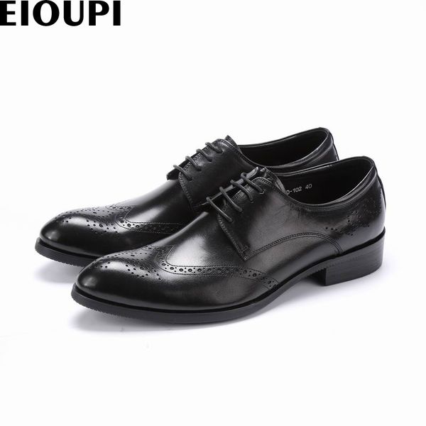 

eioupi new design real full grain leather mens formal business shoe men dress brogue wingtips shoes e870102 210312, Black