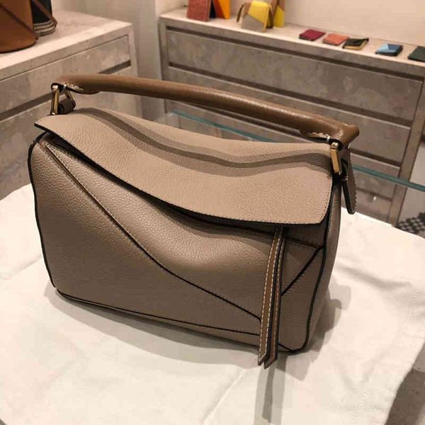 

bag 2022 designer bag loevve evening bags commuter saddle handbag embroidery canvas female handbags underarm bags 5xvf