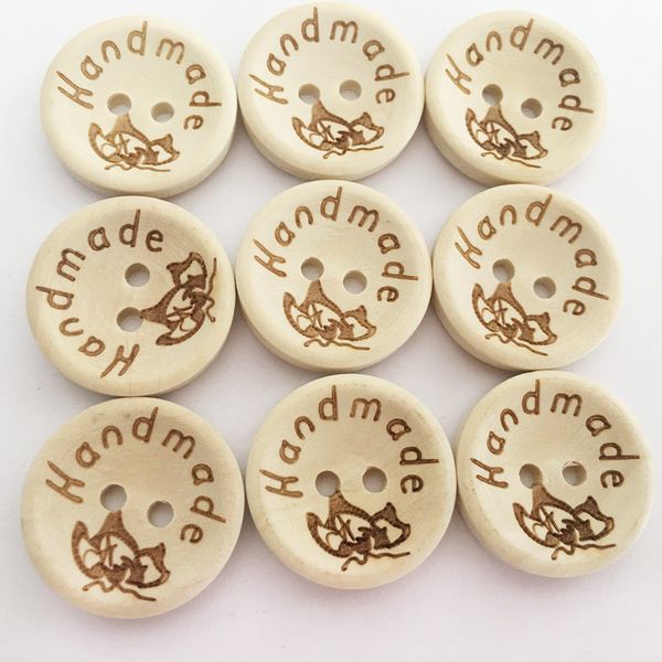 Costura noções 2hole Botões de madeira natural feito à mão com o botão de madeira do amor para o artesanato de scrapbooking DIY que costura acessórios